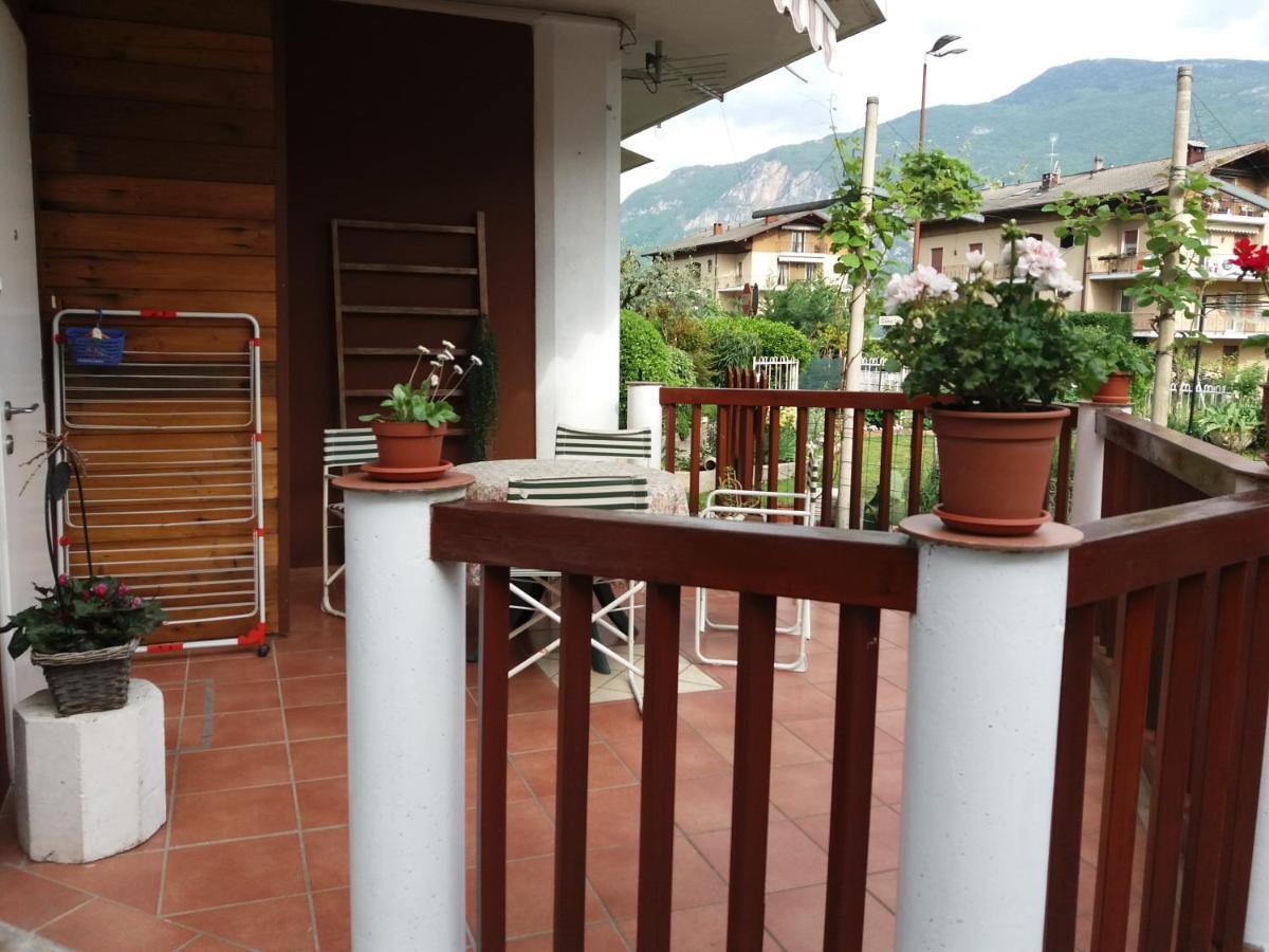 Grazioso Appartamento Tra Cultura, Lago E Montagna Pomarolo 外观 照片